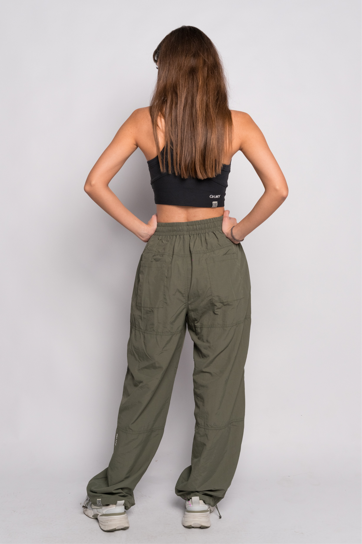 OAMY Adjustable Straight Pant in Olive