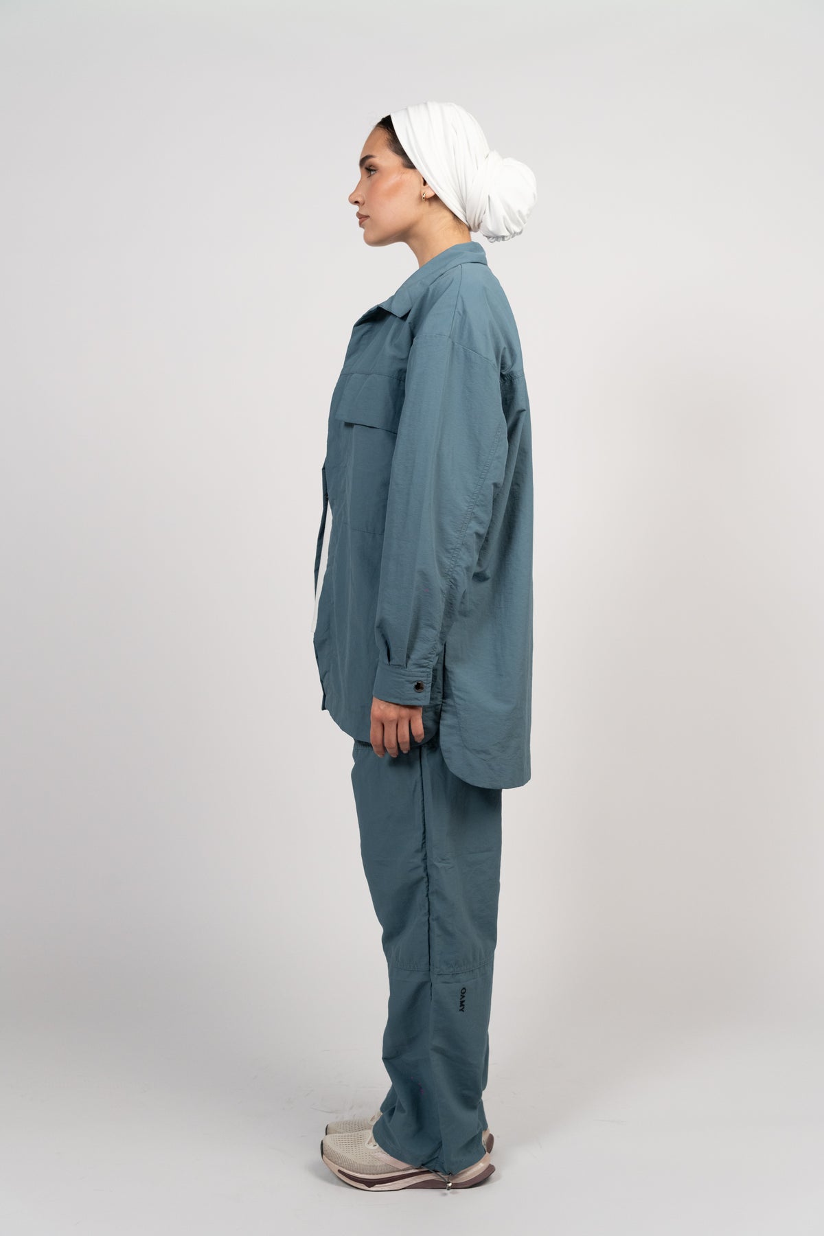 OAMY Adjustable Straight Pant in Petrol