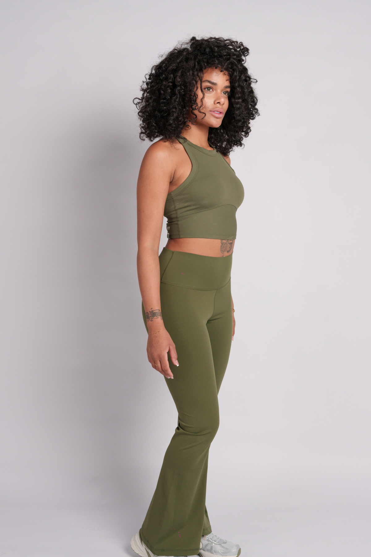 OAMY Soft-Skin Padded Crop in Olive