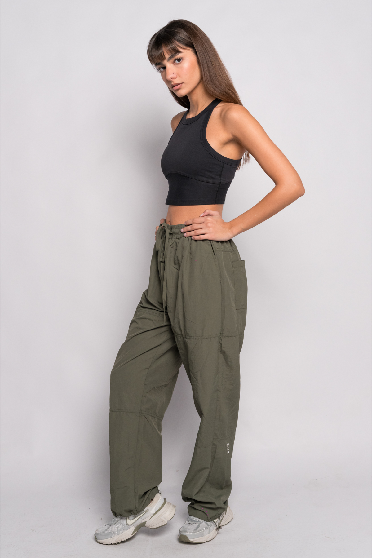 OAMY Adjustable Straight Pant in Olive