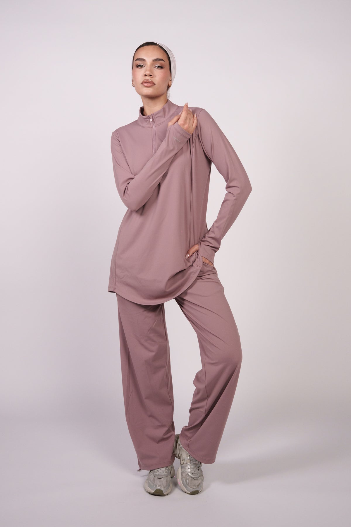 OAMY Modest Active Set in Dusty Rose