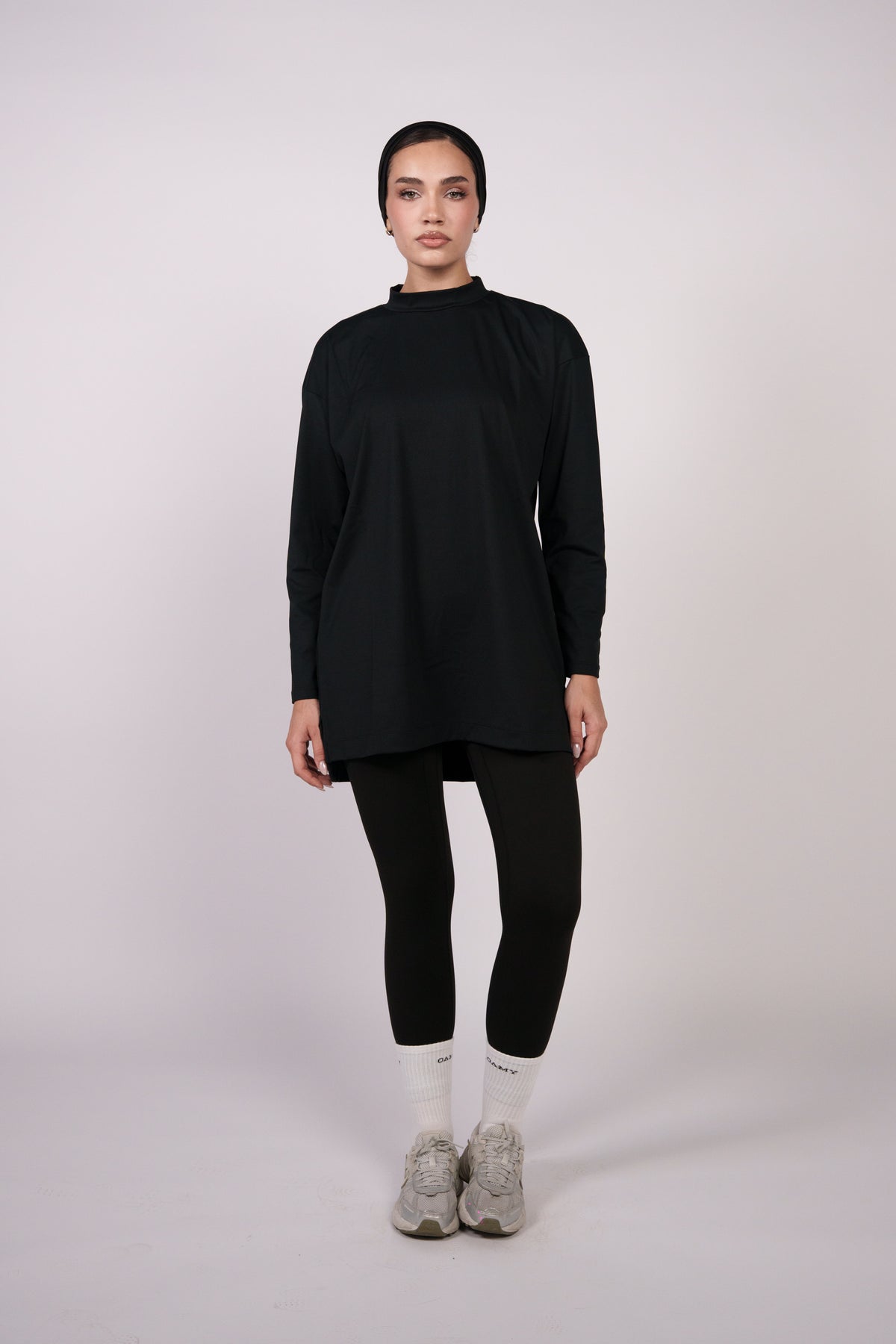 OAMY Oversized Long Yoga Sleeve Top in Black