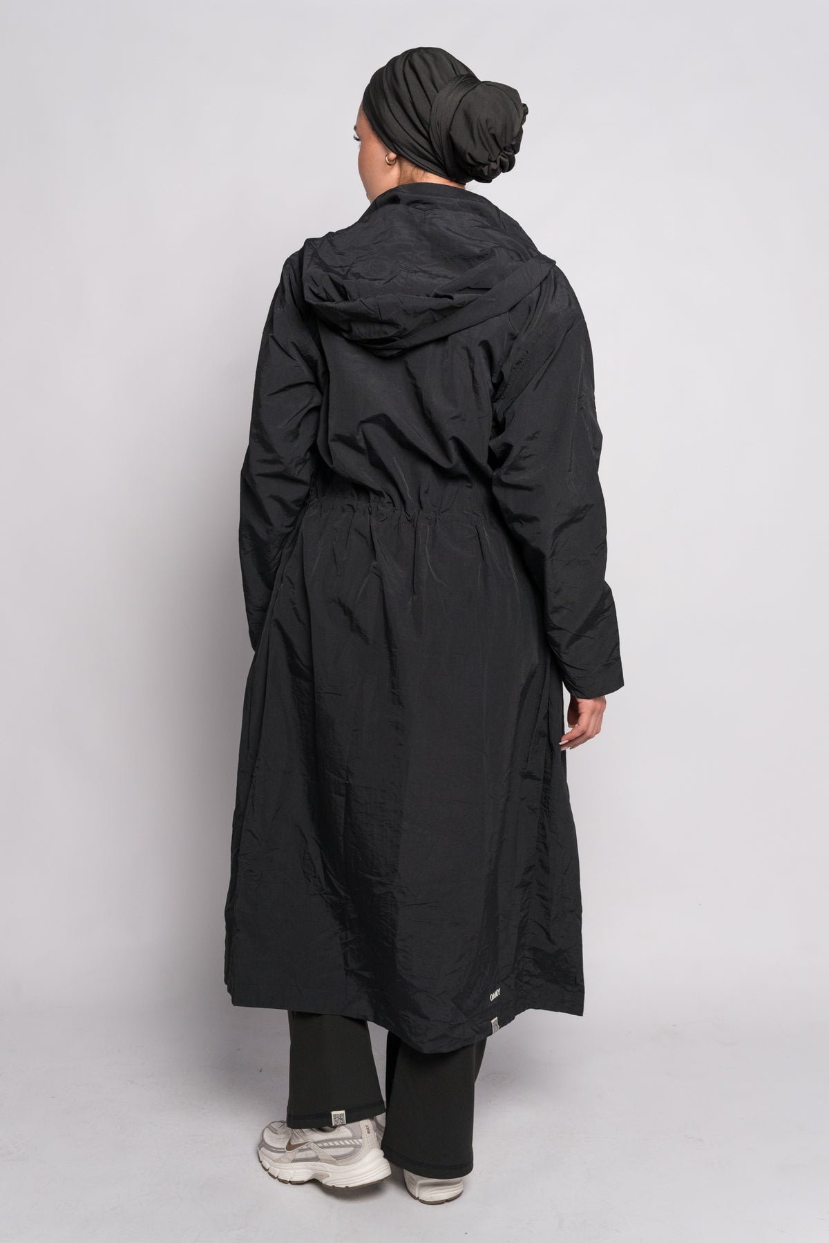 OAMY Relaxed Longline Zip Jacket in Black