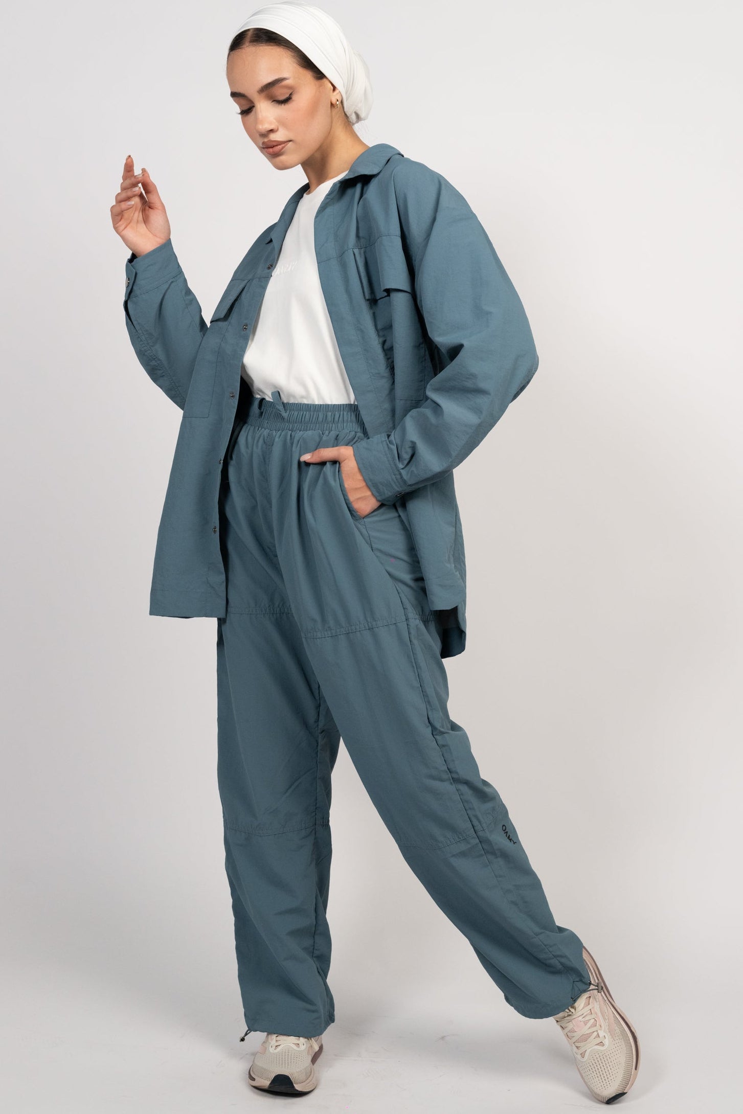 Adjustable Straight Pant