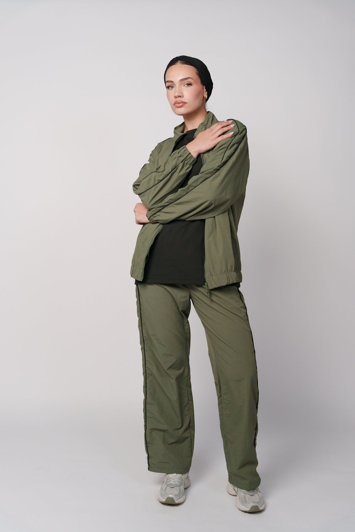 OAMY Contrast Panel Track Set in Olive