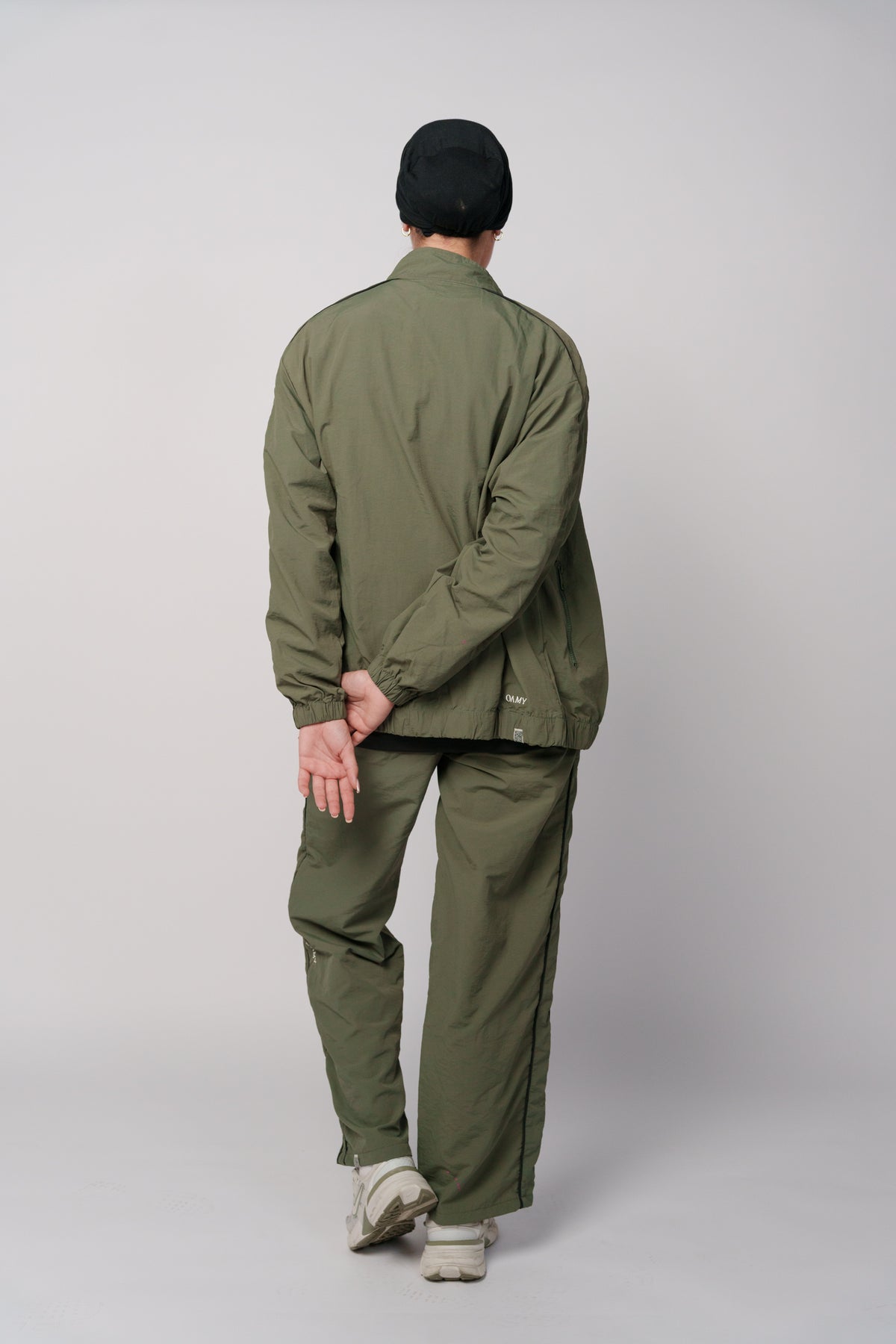 OAMY Contrast Panel Track Set in Olive