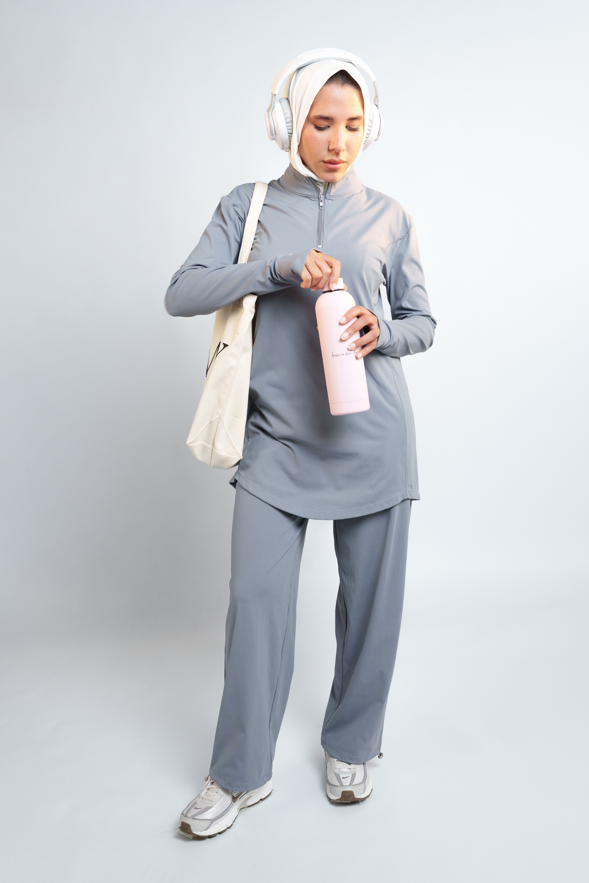 OAMY Modest Active Set in Blue Marine